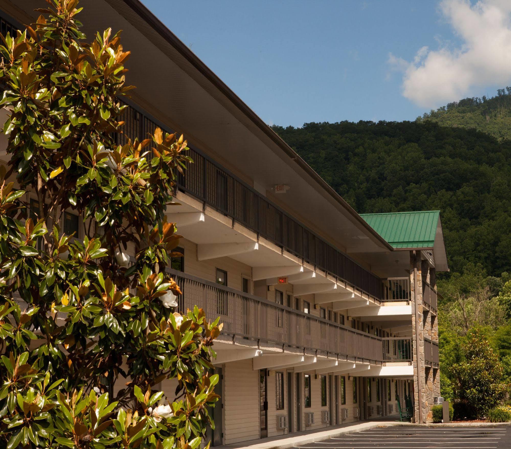 Cherokee Lodge Eksteriør billede